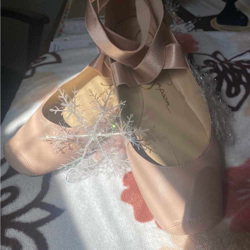 Jessica Simpson leather ballet style flats - Picture 3 of 16